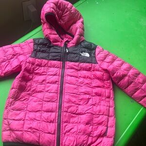 Pink Girl’s Light North Face Jacket